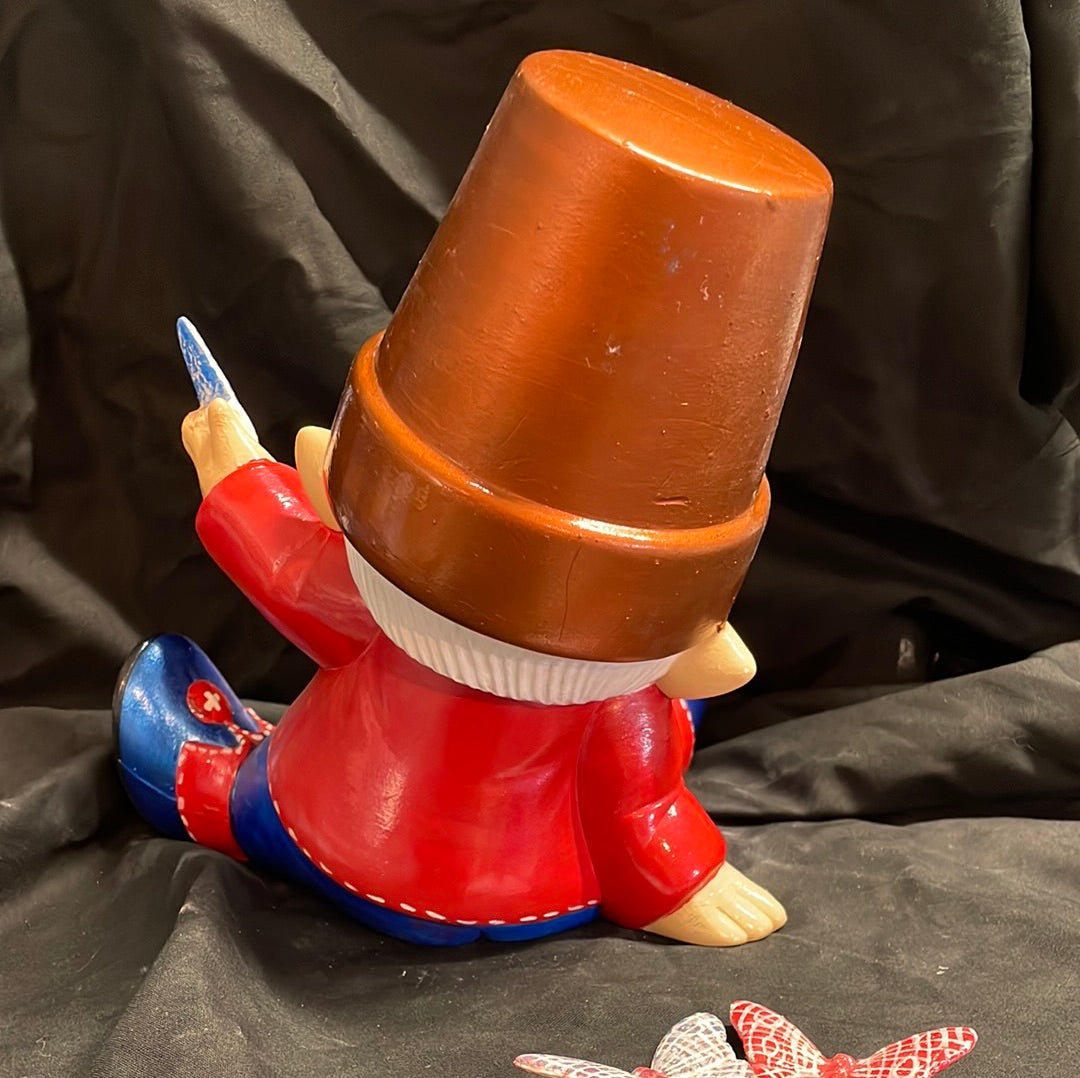 Cracked Pot Painted Gnome